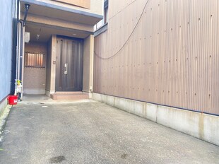 下京　布屋町貸家の物件外観写真